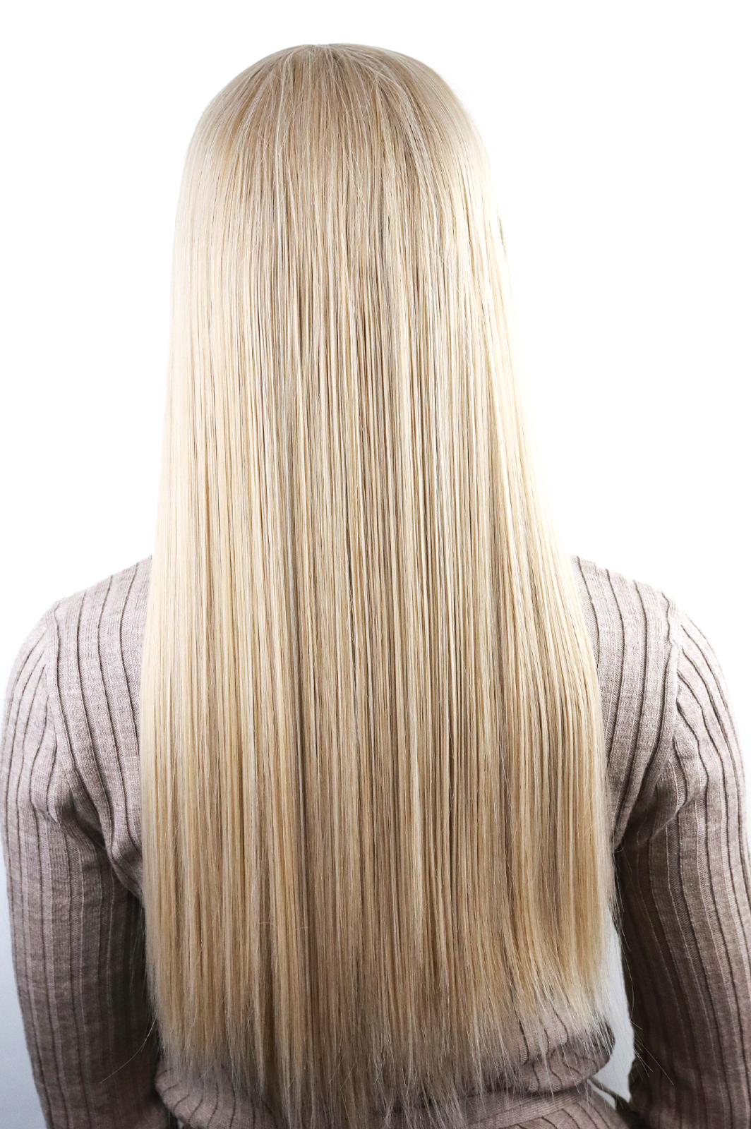 Iskaba Blonde: 22-Inch Long Blonde Heat Resistant Synthetic Wig with Bangs